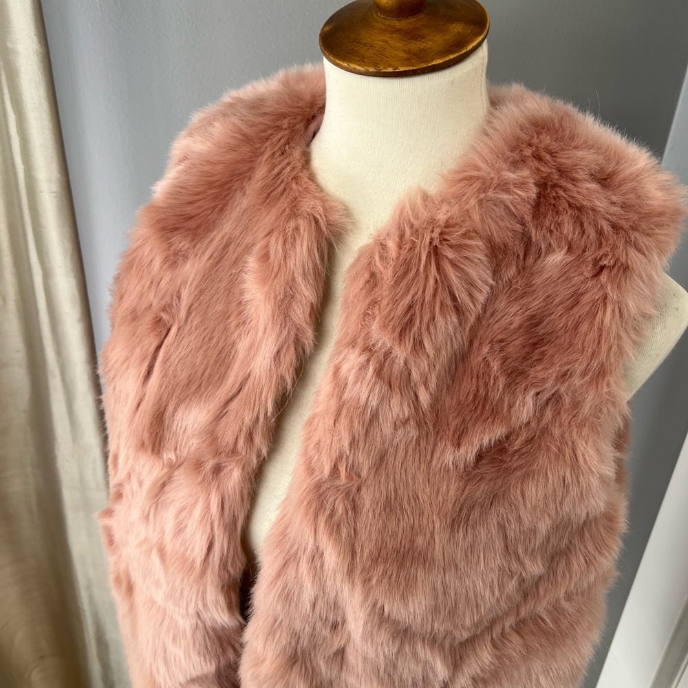 A new Day Faux Fur Pink Vest